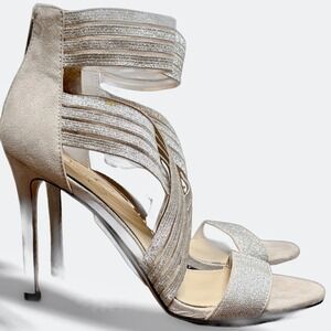 Jessica Simpson 4 in Heels Sandal Ankle Strap Criss Cross Glitter Beige Size 9.5